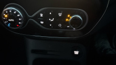 Renault Captur 0.9 TCE 90 Iconic 5dr Petrol Hatchback